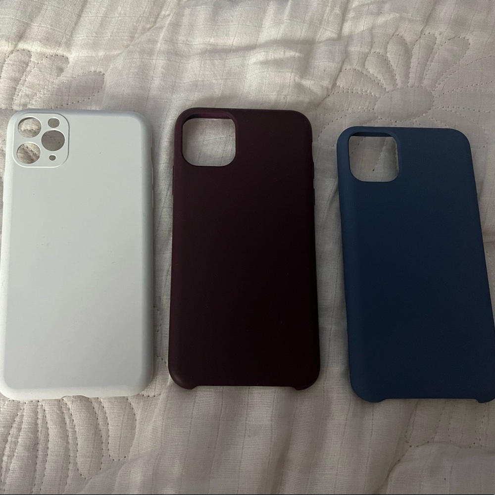 iPhone 11 Pro Max Case (set of 3 silicone)